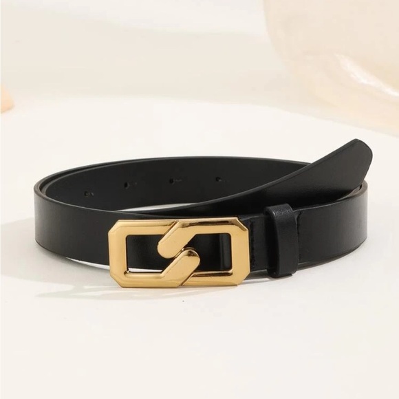 Rouge! Accessories - Black Faux Leather Belt Gold Tone Buckle